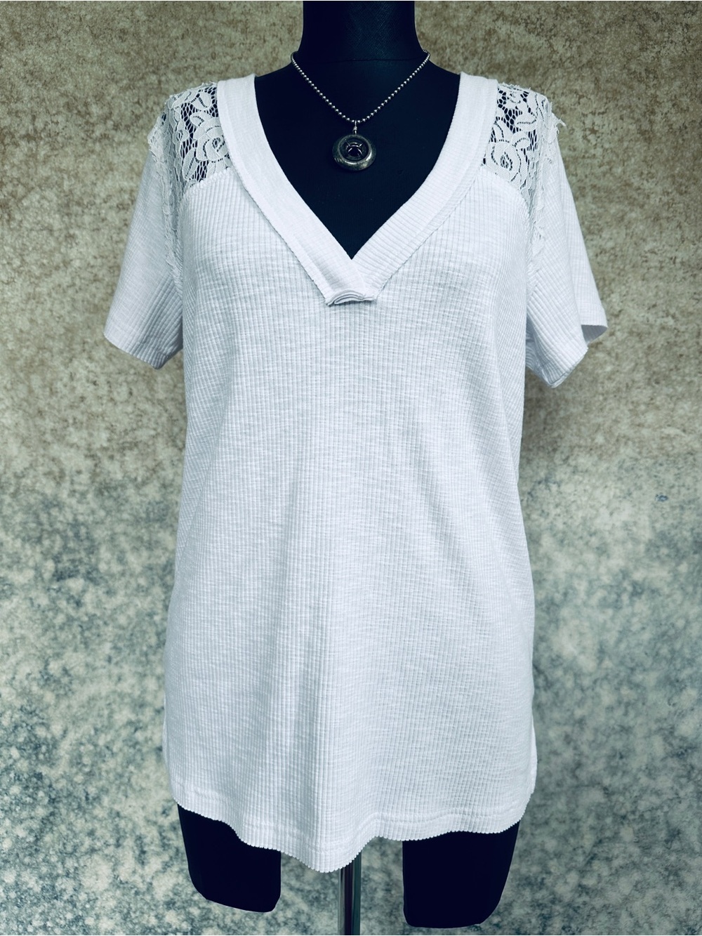 POL Women's White V-Neck Short Sleeve Top with Lace Shoulders